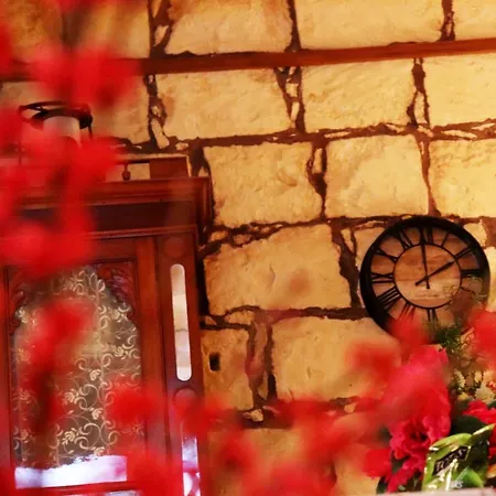 Oda ve Kahvaltı Il-barrag - Gozo Traditional Hospitality 4*